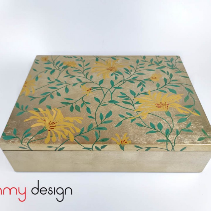 Rectangular lacquer box with gold leaf, chrysanthemums, and internal dividers 30*40cm